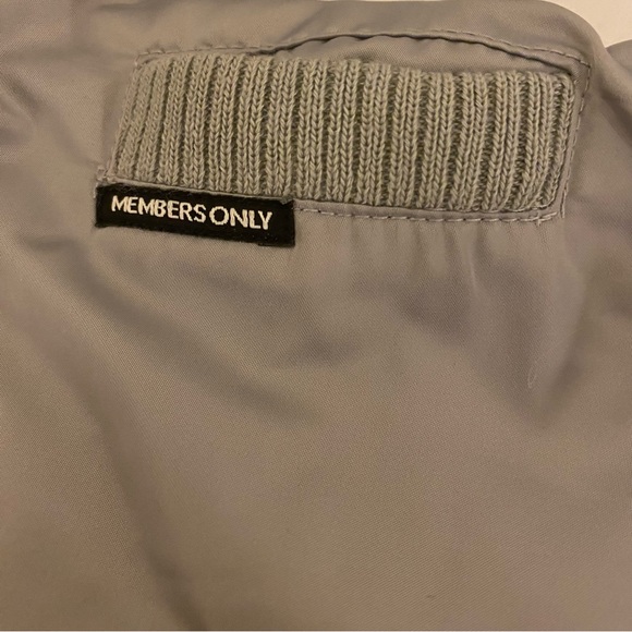 Members Only Extra Small Silver Washer Satin Boyfriend Jacket - Picture 12 of 16